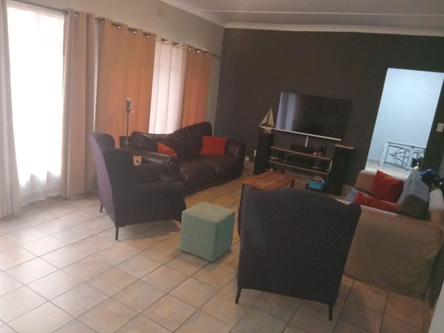 7 Bedroom Property for Sale in Bodorp North West